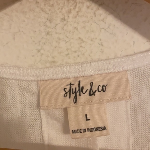 STYLE & CO WHITE BLOUSE  SIZE LARGE - Picture 2 of 3